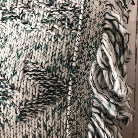 Lucky Brand Sweater Women's Medium Green Black White Cowl Neck Aztec Fringe Wool - Picture 7 of 8